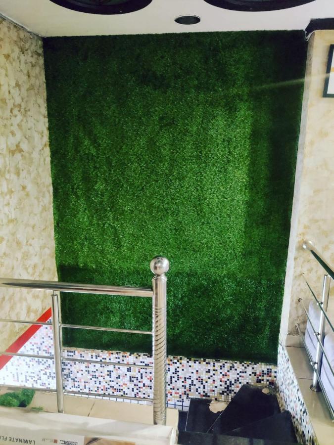Hotel Novelty 贾姆穆 外观 照片
